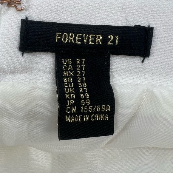 NWT Forever 21 Cream Mini Skirt Size 27 Women’s - Picture 2 of 7
